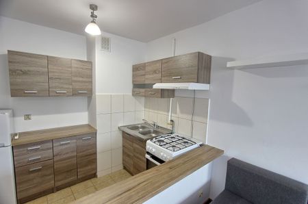 Kompaktowa kawalerka 9 maja Pomorzany - Zdjęcie 4