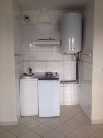 Location Appartement 1 pièce 28m² PONTAULT COMBAULT 77340 - Photo 5