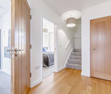 4 bedroom townhouse to rent - Photo 2
