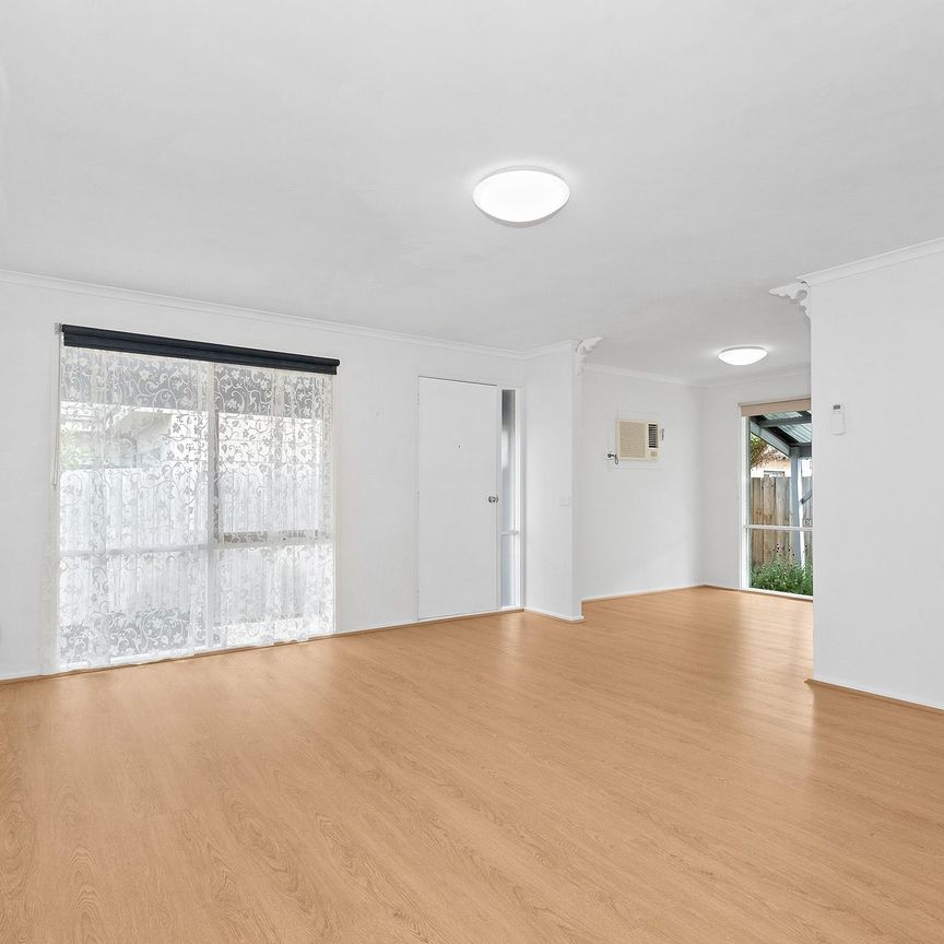 Fresh, Private & Perfectly Positioned - Photo 1