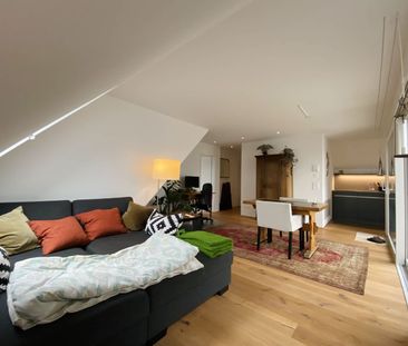 2.5 Zimmer, 77 m², 3. Stock - Photo 2