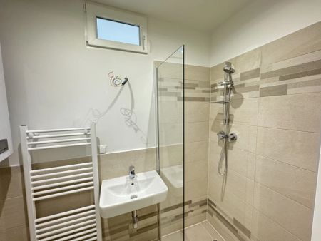 RAUMWUNDER - Gemütliche 2 Zimmerwohnung in Ruhelage | ZELLMANN IMMOBILIEN - Photo 2