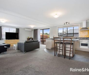 38 Carisbrooke Street, Katikati - Photo 1
