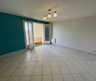 Location Appartement 2 pièces 49m² BOURGES 18000 - Photo 1