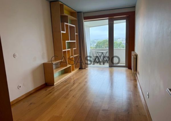 Apartamento T4 para alugar em Vila Nova de Gaia