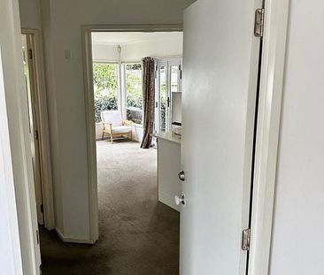 Charming 1BR Unit in Bucklands Beach - Photo 5