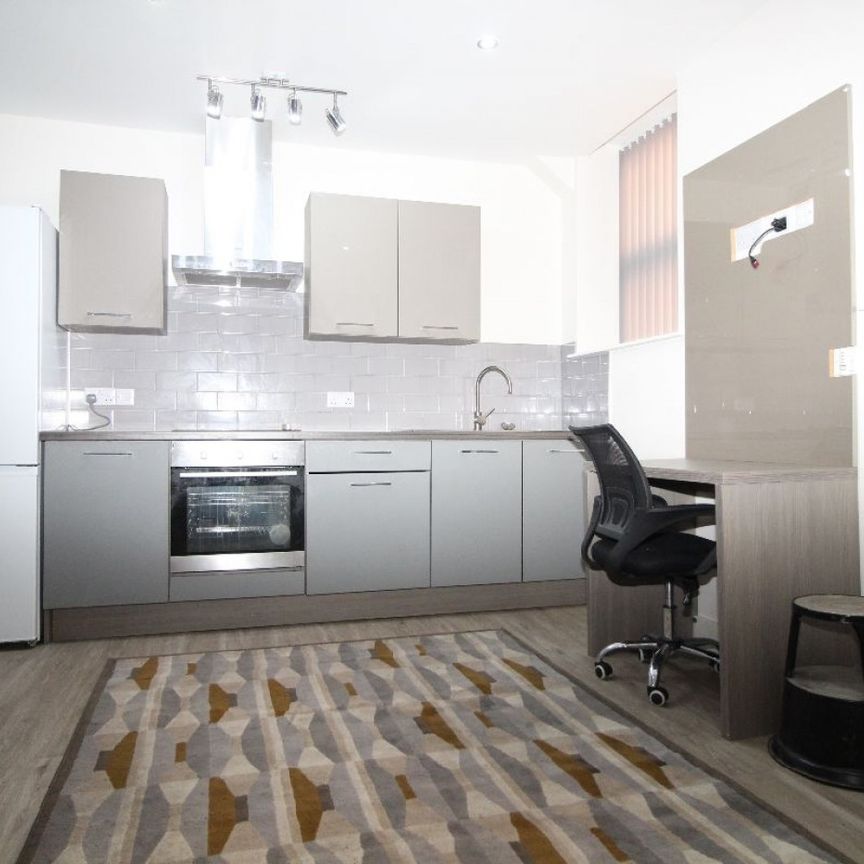 Winckley Square, Flat 03, PRESTON, Lancashire PR1 3JQ - Photo 1