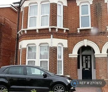 1 bedroom in a house share to rent - Photo 6