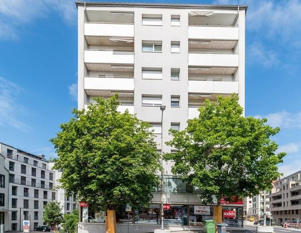 A louer sans caution - Logement proche du quartier du Flon - Photo 1