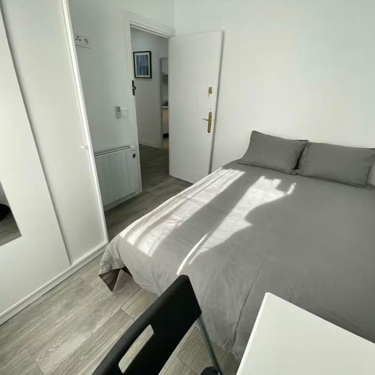 Calle de Concepción de la Oliva, Madrid, Community of Madrid 28021 - Photo 1