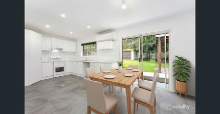 Fresh, Spacious Lakeside Home – 5 Bedrooms | 2 Bathrooms | New Kitchen - Photo 2