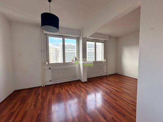 Appartement - 1 pièce - Saint-Alyre/Fontgiève - Photo 1