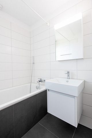 Gemütliche 3.5-Zimmer-Wohnung im beliebten Herblingen-Quartier - Photo 3