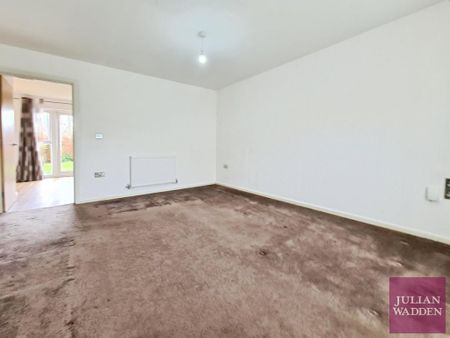 3 bedroom semi-detached house to rent - Photo 5