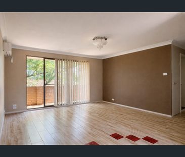 Renovated 2 Bedroom Apartment! - Photo 1