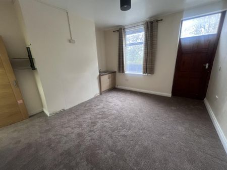 4 bedroom terraced house to rent - Photo 4