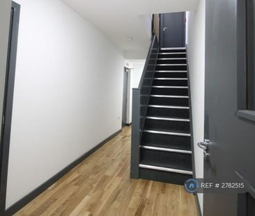 1 bedroom in a house share to rent - Photo 6