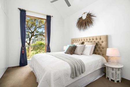 Architecturally designed park side home with spectacular city & park views - Photo 3