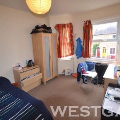 4 Bed - Highgrove Street, Reading - Photo 1