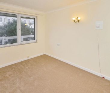 1 bedroom retirement property to rent - Photo 1