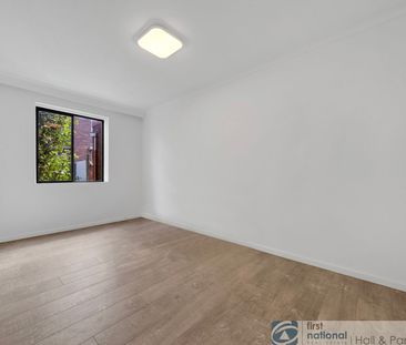 2 / 1 Keys Street, Dandenong - Photo 1