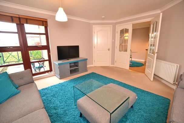 2 bedroom flat to rent - Photo 1