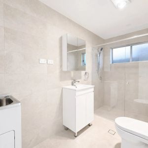 Brand New 2-Bedroom Granny Flat with Study - Photo 2