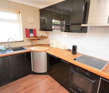 How Wood, Park Street, St. Albans, AL2 - Photo 4