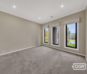 Charming and Spacious Home for Lease! - Photo 5