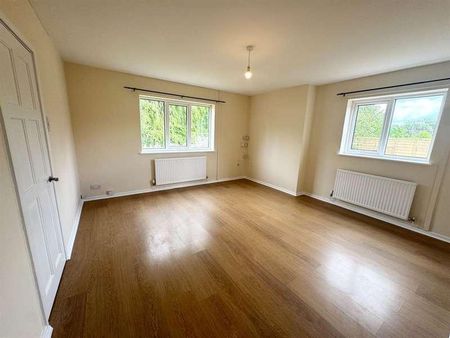 Castiard House, Flaxley, Newnham, GL14 - Photo 5