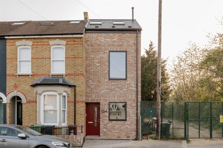 Shernhall Street , E17 9HZ - Photo 5
