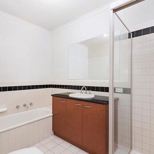 2/20 Cedric Street, Ivanhoe East - Photo 1