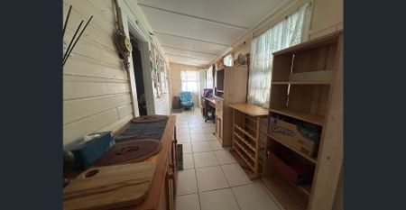 Spacious 2-Bedroom Upper-Level Unit in Prime Ballina Location - Photo 2