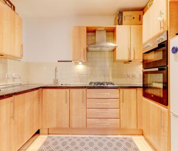 2 bedroom apartment to rent - Photo 5