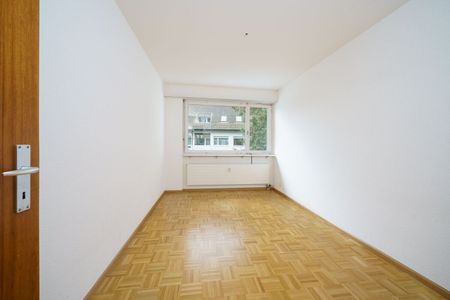 Generous 5.5-room apartment with fireplace and balcony - Photo 4
