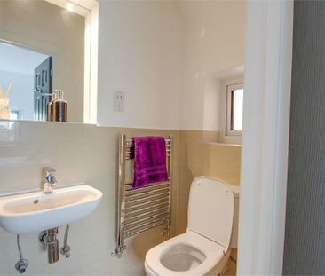 House share to rent - Photo 3