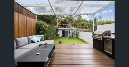 Updated home with versatile family friendly layout. - Photo 2