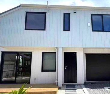 Brand New 4 Bedroom Home in One Tree Hill - Photo 4