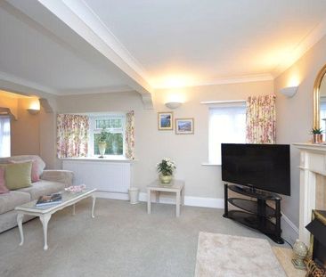 2 bedroom detached house to rent - Photo 2
