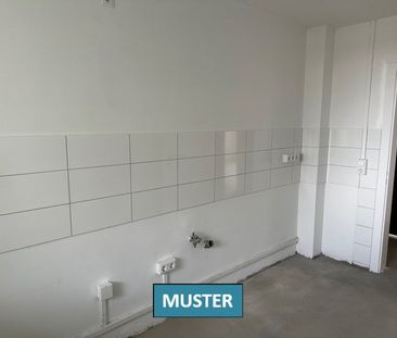 Anmietung nur mit WBS!: Günstige 4-Zimmer-Wohnung - Foto 1