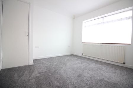 Balmoral Drive, Hayes - Photo 4