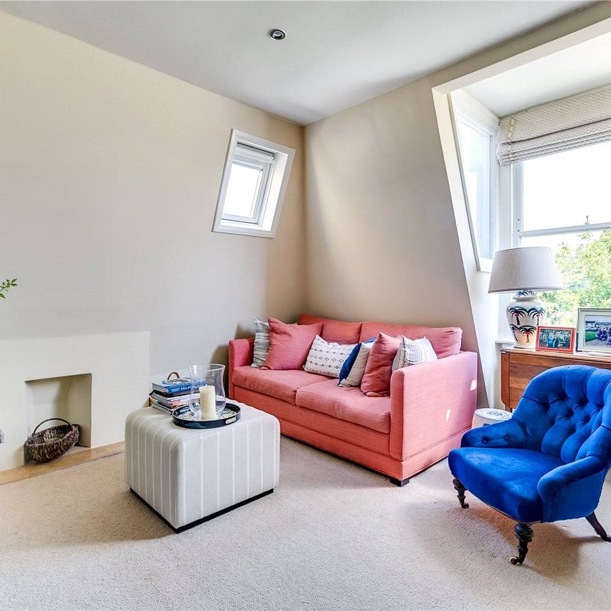 St Charles Square, W10, London - Photo 1