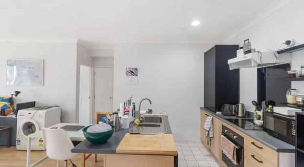 Two bedroom home! - Photo 1