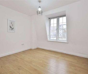 Chapel Street, Woking, Surrey, GU21 - Photo 4