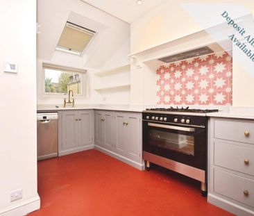 4 bedroom semi-detached house to rent - Photo 5