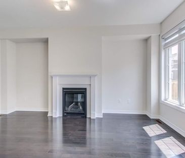 For Lease - 77 Allegranza Avenue, Vaughan, Ontario - Photo 5