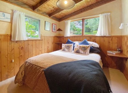 Living Your Best Life - Photo 2