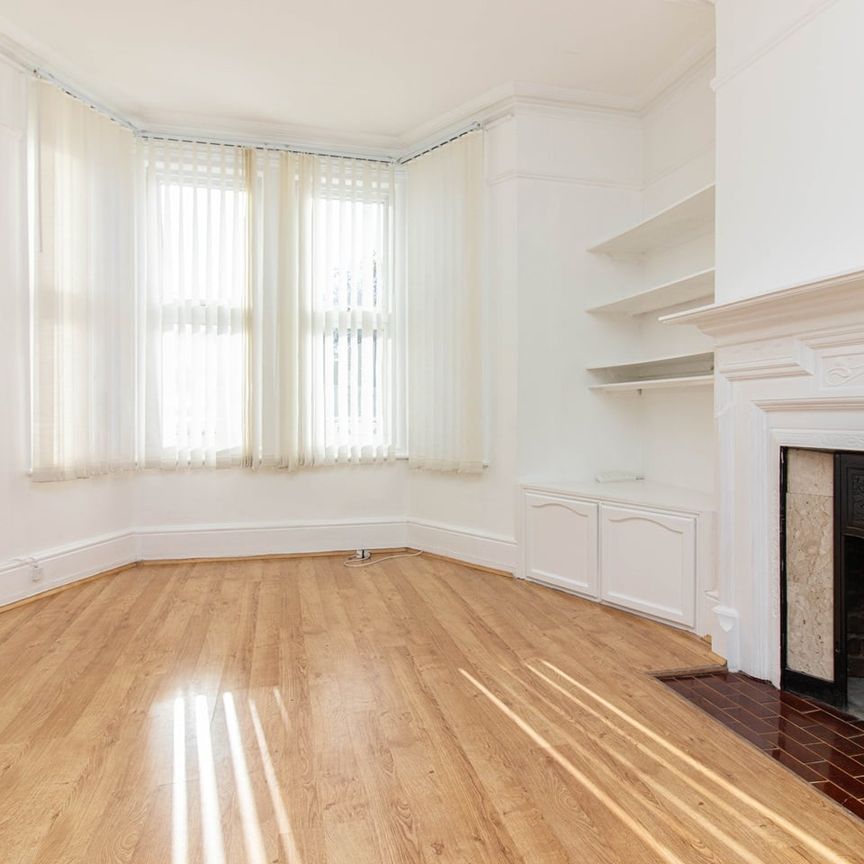 3 Bed Maisonette, Astrop Terrace, W6 - Photo 1