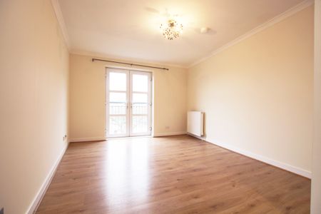 Saucel Crescent, Paisley, Renfrewshire - Photo 2