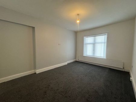 Burnley Road, Padiham - Photo 5